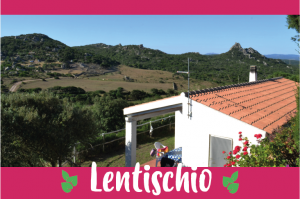 Vista sulla natura e sul mare e casa di vacanze “Lentischio”, presso l’agriturismo “La Valletta”, in Sardegna del nord.